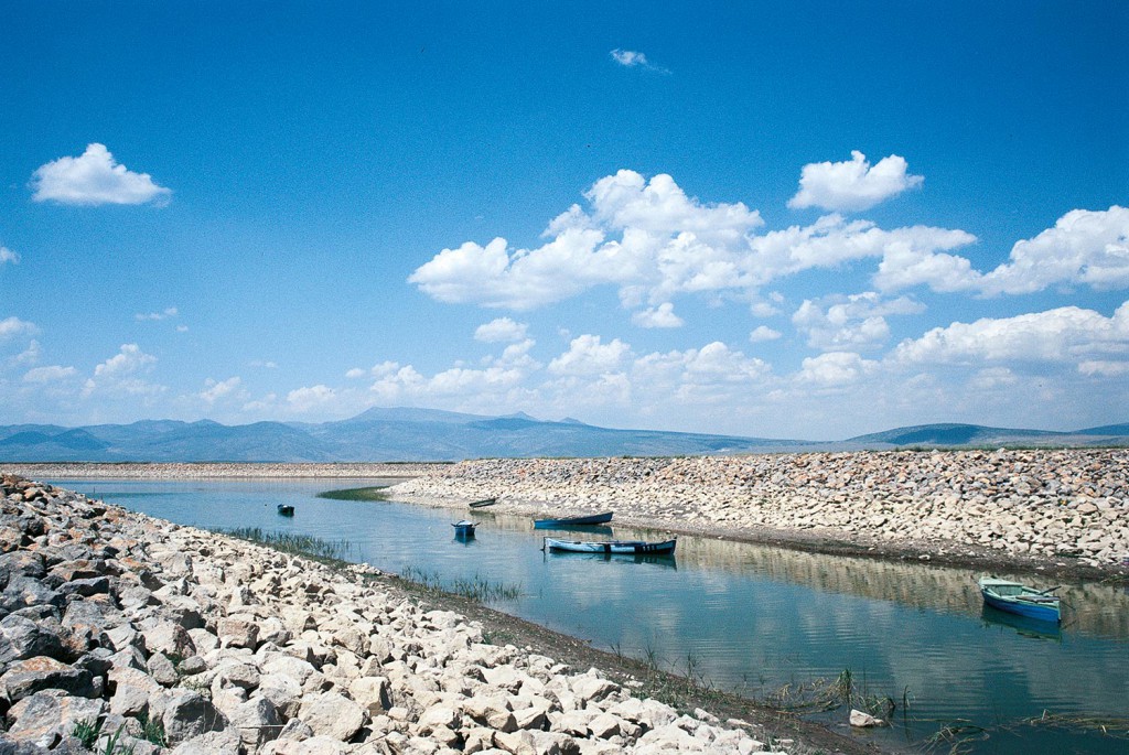 Akdeniz Büyük Tehlike Altında: Su Talebi %20 Artacak, İşgalci Türler 700’ü Geçti, Beyşehir Gölü Kuruyabilir