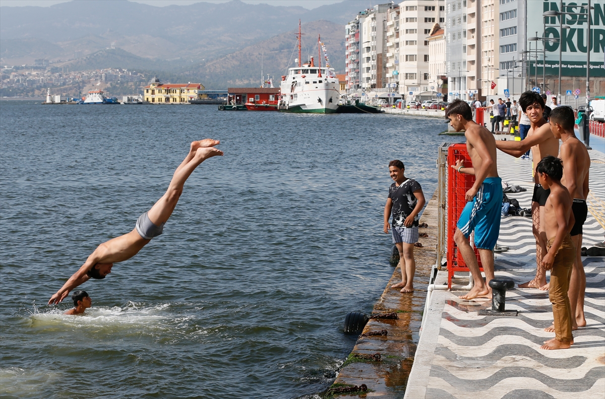 Türkiye’nin Sıcaklıklarla Sınavı: Sıcak Hava Dalgaları Daha Sık Görülebilir