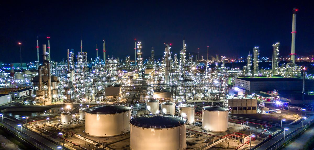 Yeni Çalışma: Enerji Şirketleri Karbon Nötr Olma Taahhüdü Vermiyor