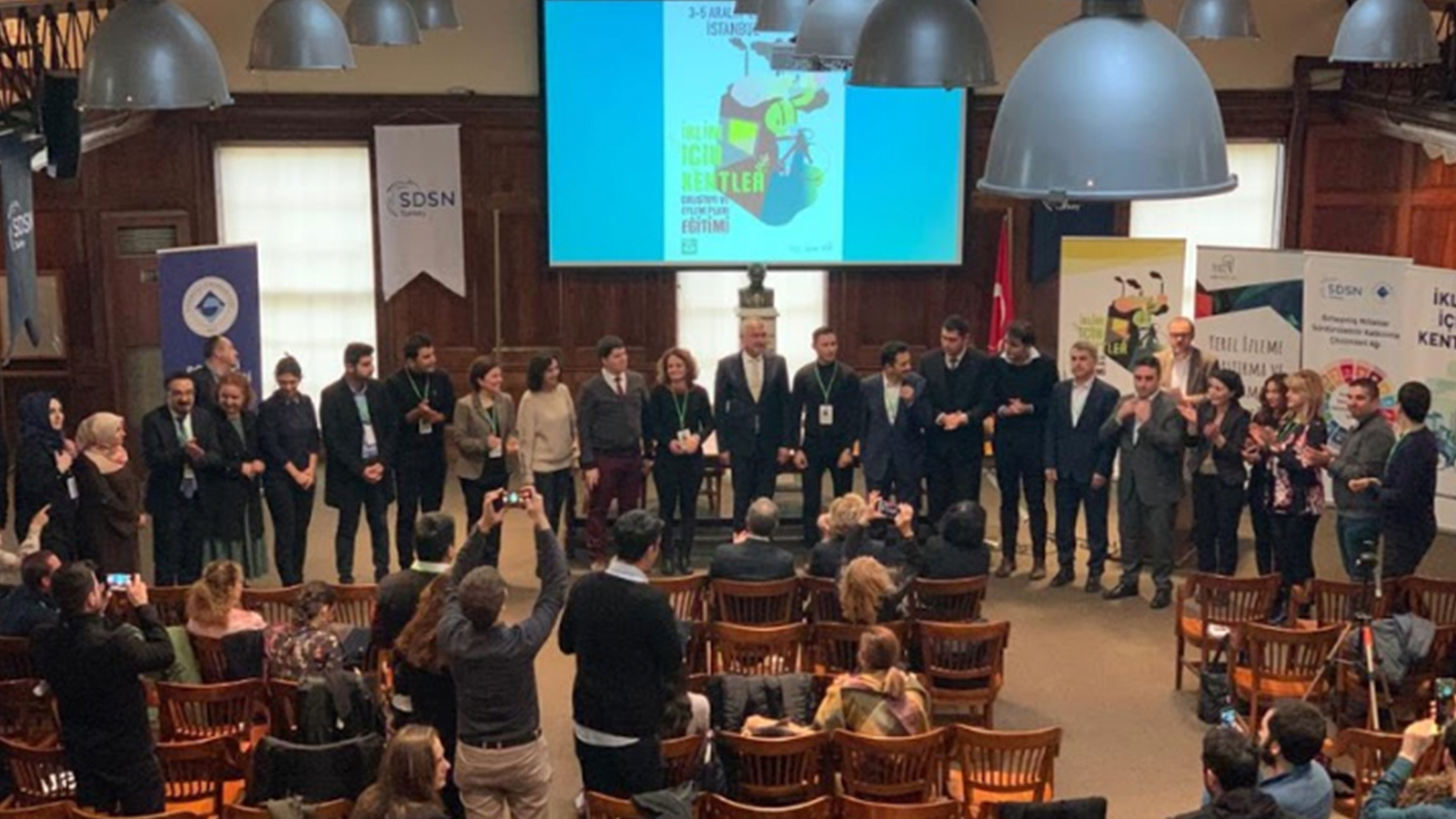 İklim Deklarasyonu Medyada Geniş Yer Buldu   