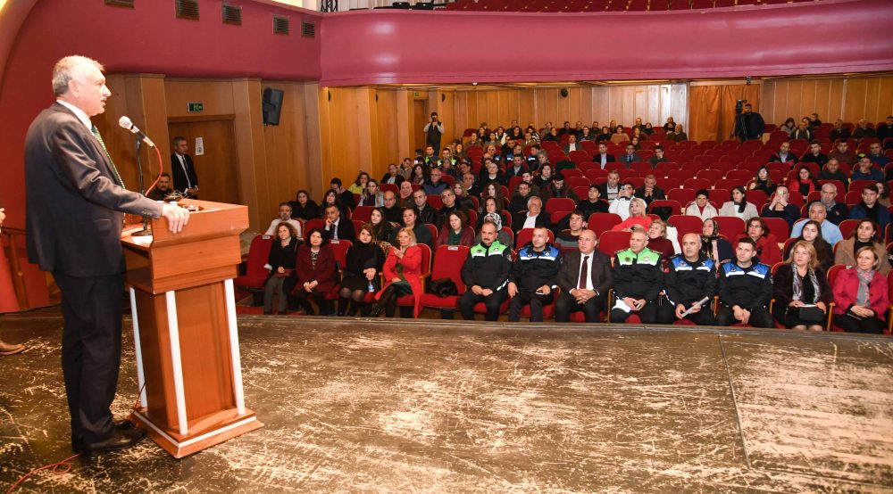 Zeydan Karalar: “Rant Uğruna Dünya Tahrip Ediliyor, Kirletiliyor”