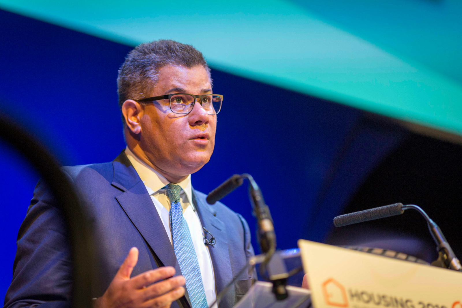 Birleşik Krallık COP26 Hakkında Fosil Yakıt Şirketleriyle Özel Görüşmeler Yapıyor