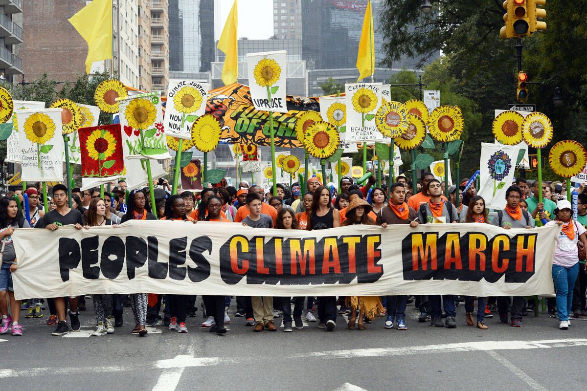 Ya Sorumluluk Alırız Ya da Yıkıma Uğrarız