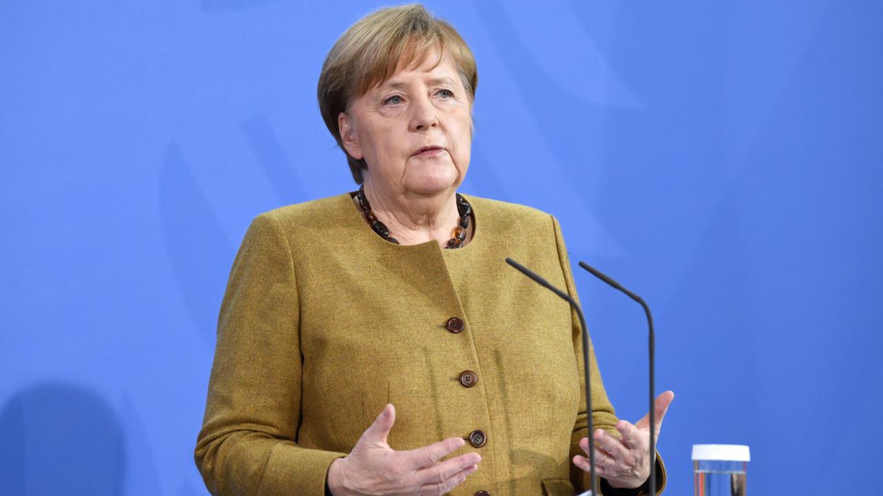 Merkel: “Salgın İklim Değişikliğiyle Mücadeleyi Arka Plana Atmamalı”