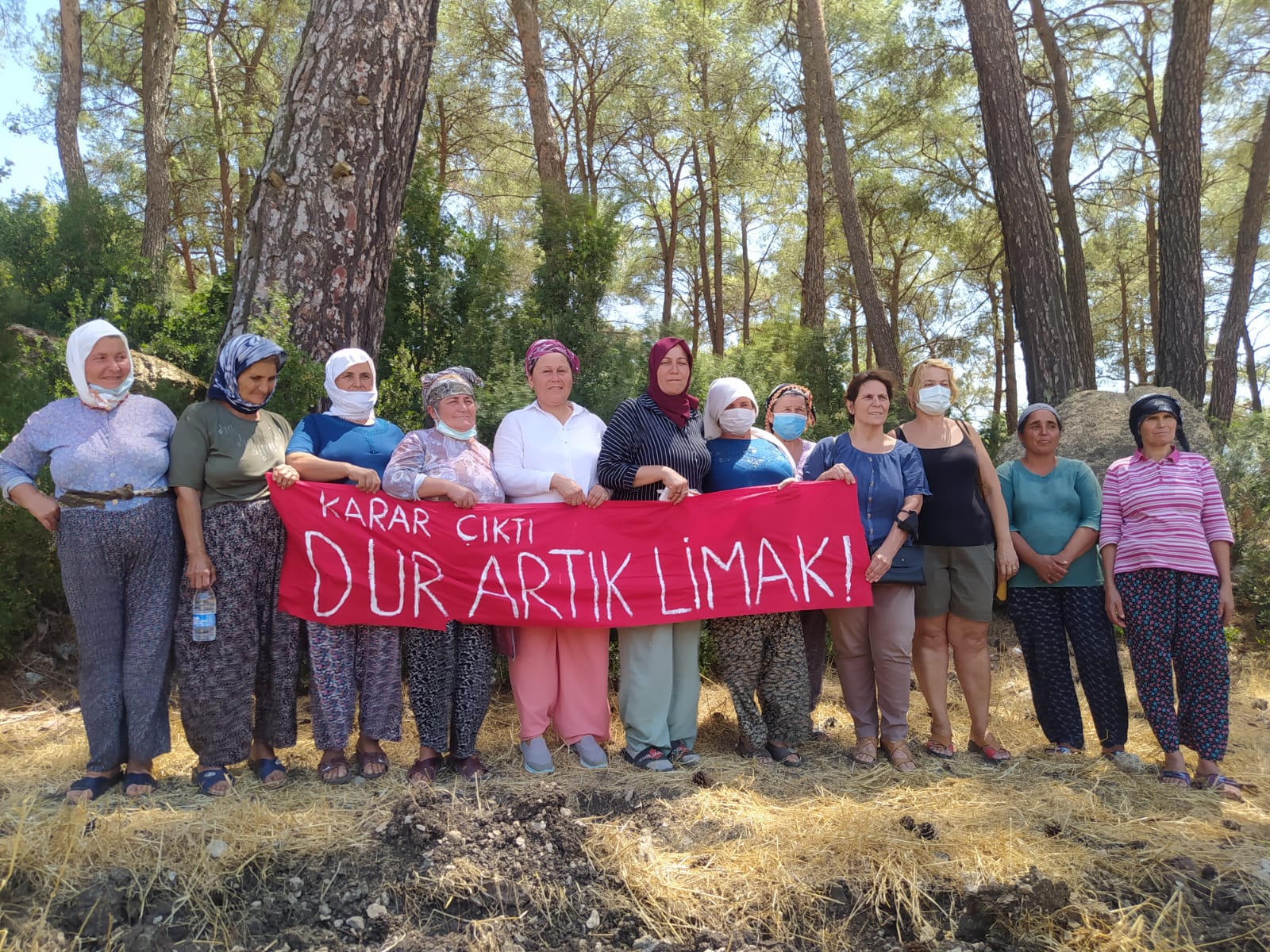 İkizköylüler ve Yaşam Savunucuları Akbelen’i Terk Etmiyor
