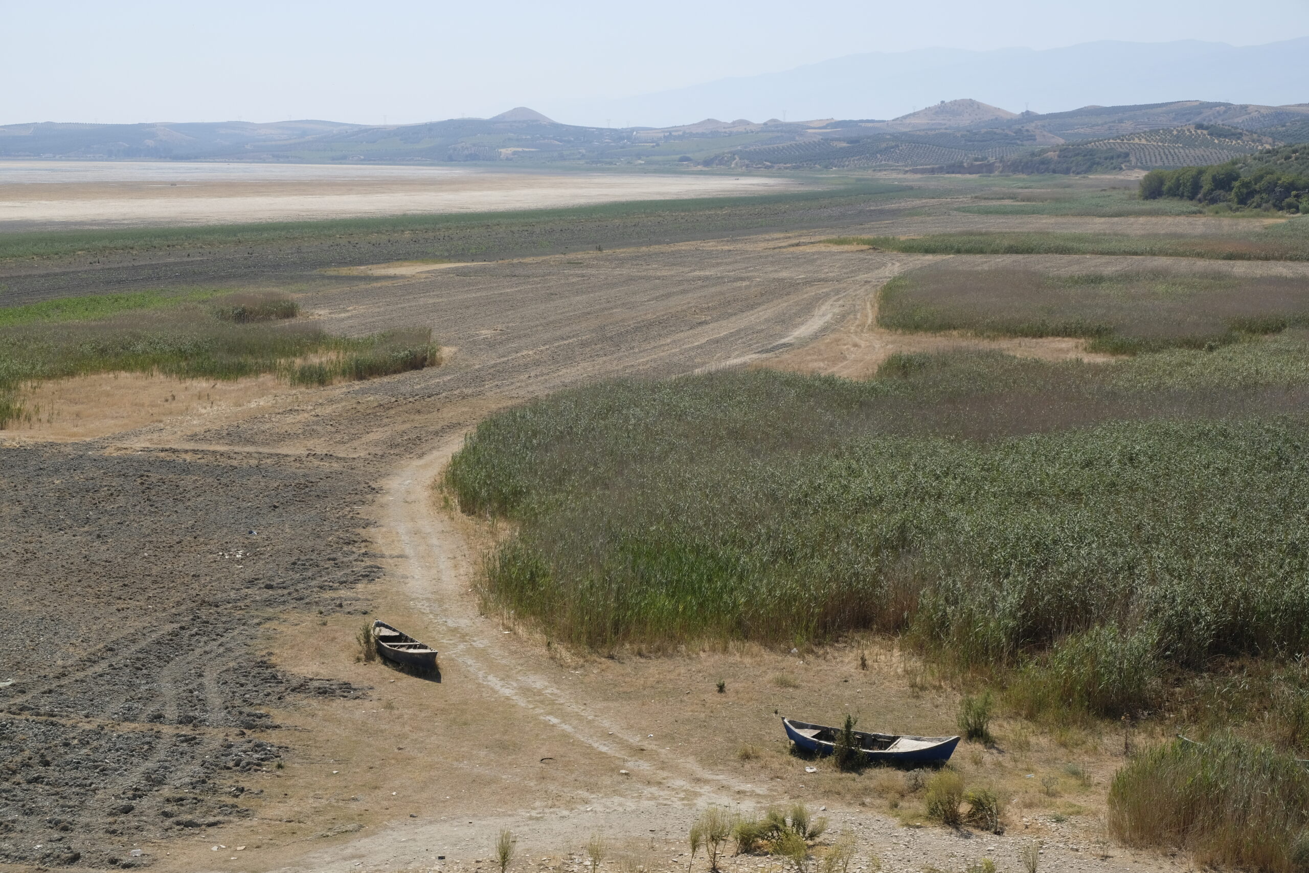 Marmara Gölü Kurutuluyor