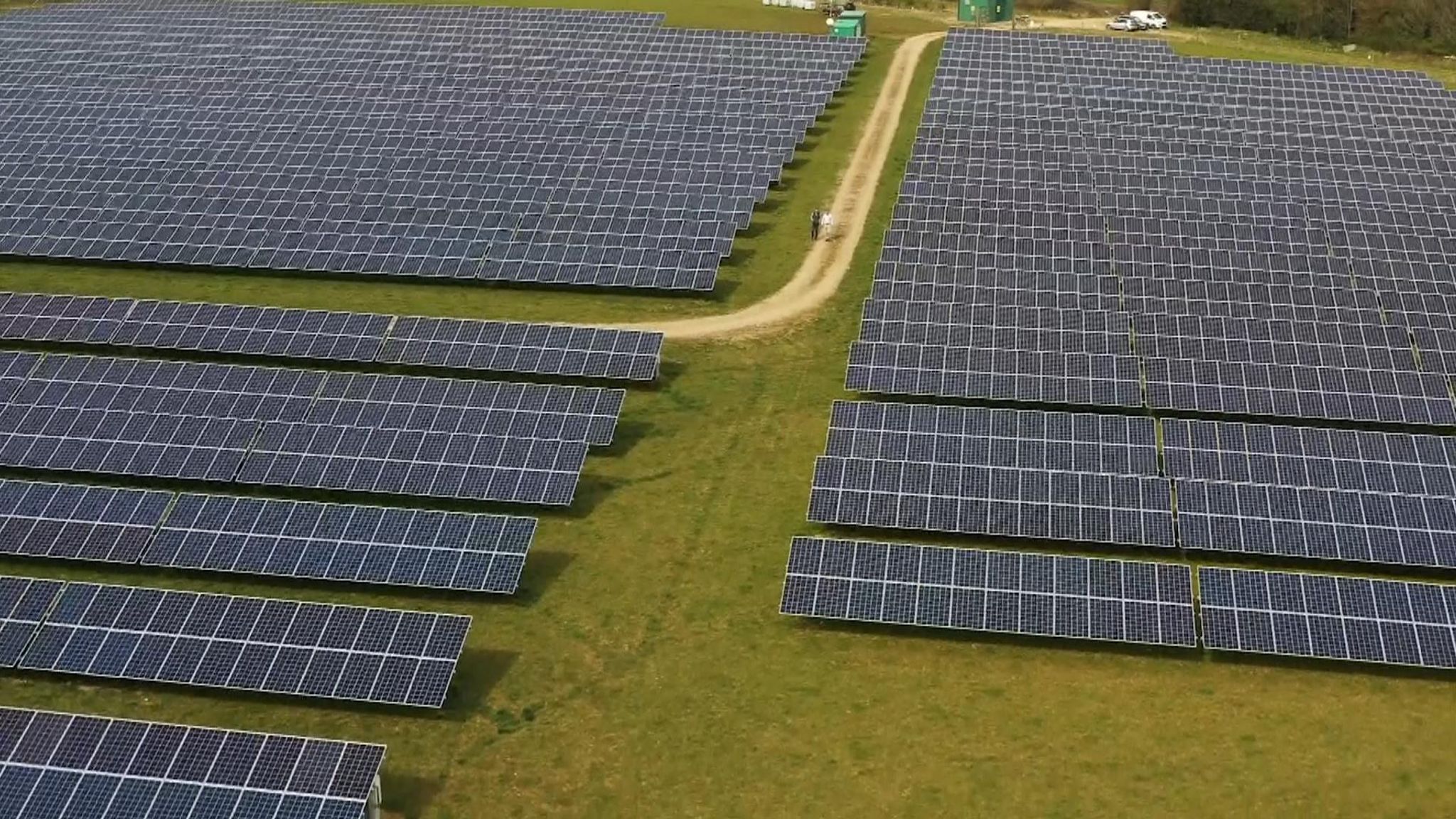 AB 2030 Yenilenebilir Enerji Hedefini Güçlendirme Yolunda