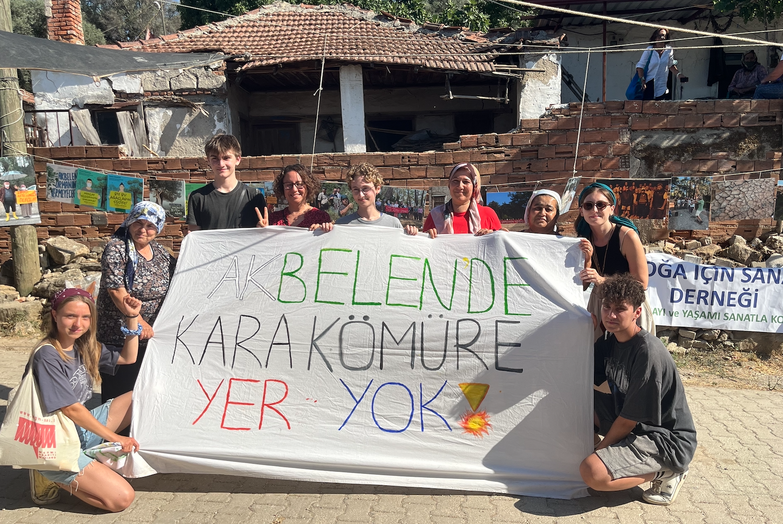 İklim İçin Gençlik Ekibi İkizköylüler ile Omuz Omuza