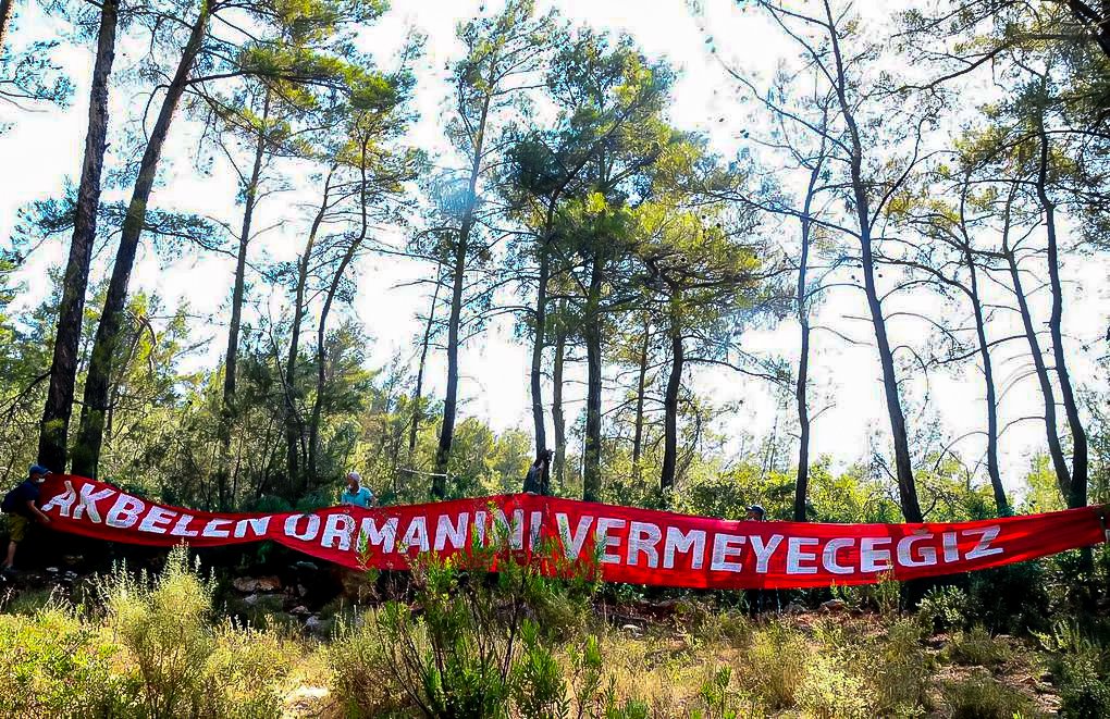 Akbelen’de Şirket İkizköylülerin Evlerini Gözetliyor!